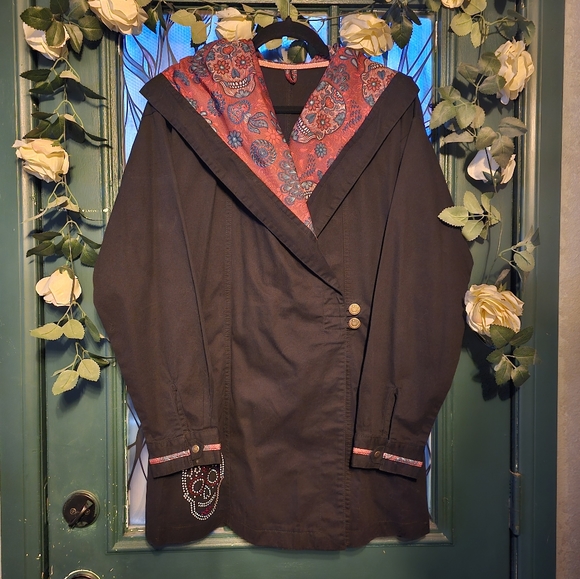 ¡Ay Güey! "Lola" black jacket with sugar skull print - Picture 1 of 7